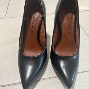 Christian Siriano stilettos size 5